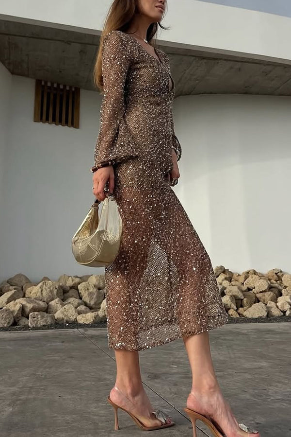 Classic Vintage & Enduringly Stylish Dress