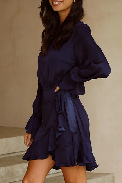 Sophisticated Dress with a Clean Classic Look