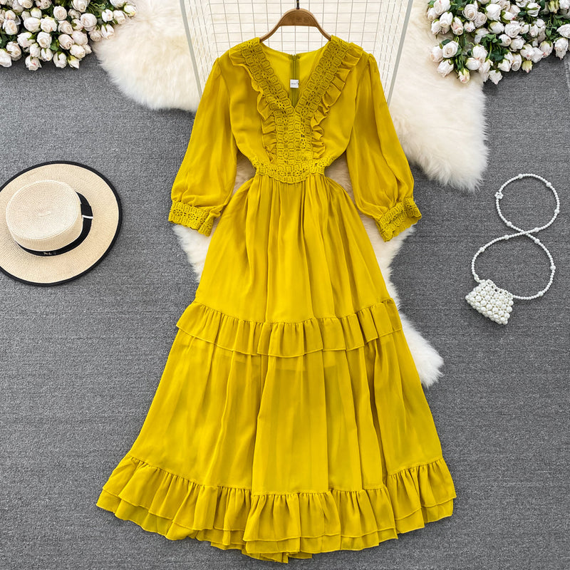 Classic Vintage & Enduringly Stylish Dress