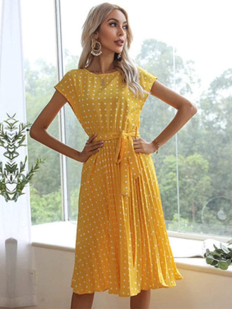 Beautifully Crafted Dress in a Classic Style