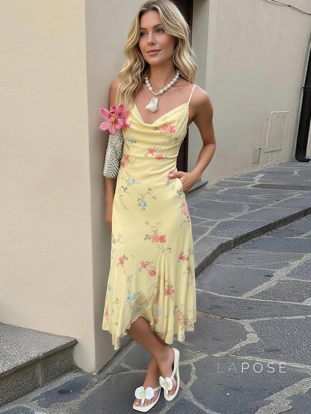 Sophisticated Dress with a Clean Classic Look