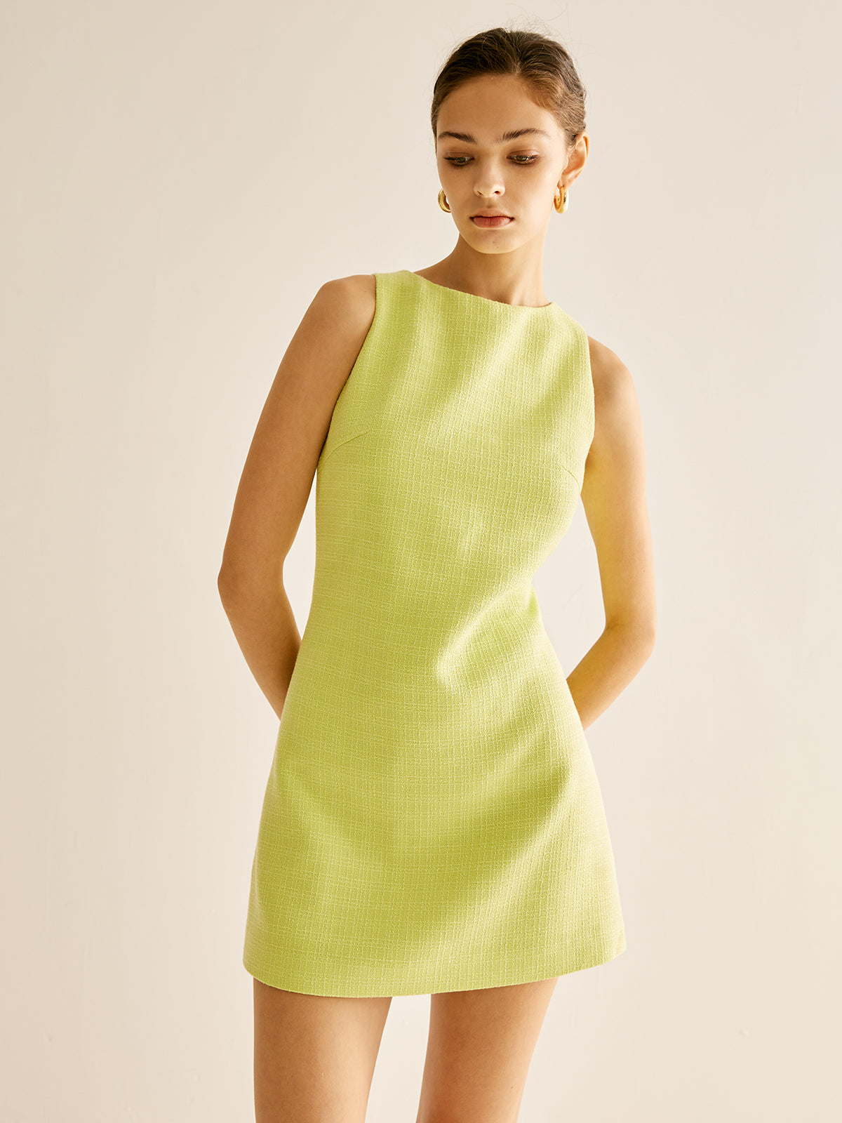 Beautifully Crafted Dress in a Classic Style