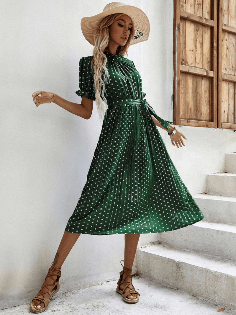 Polished Dress with an Effortless Classic Look