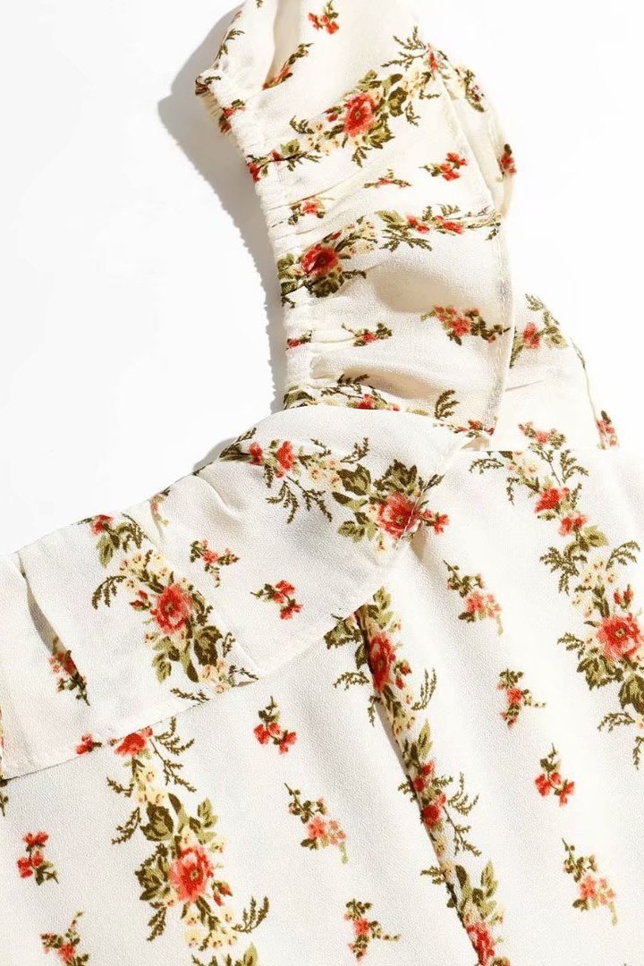 A Vintage Style Dress with Delicate Timeless Details