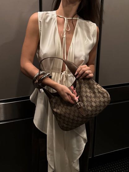 Beautifully Balanced Top with Timeless Character