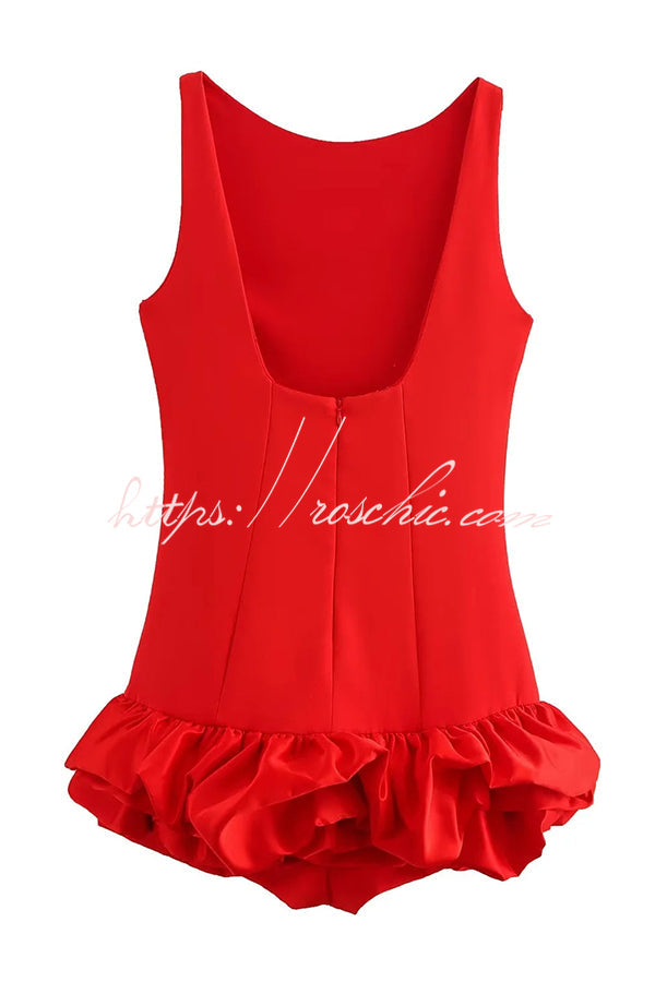 Classic Vintage Dress with a Flattering Fit