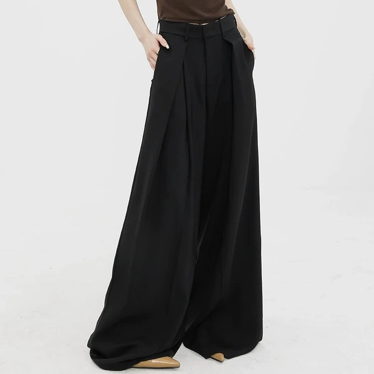 Beautifully Crafted Pants in a Classic Style