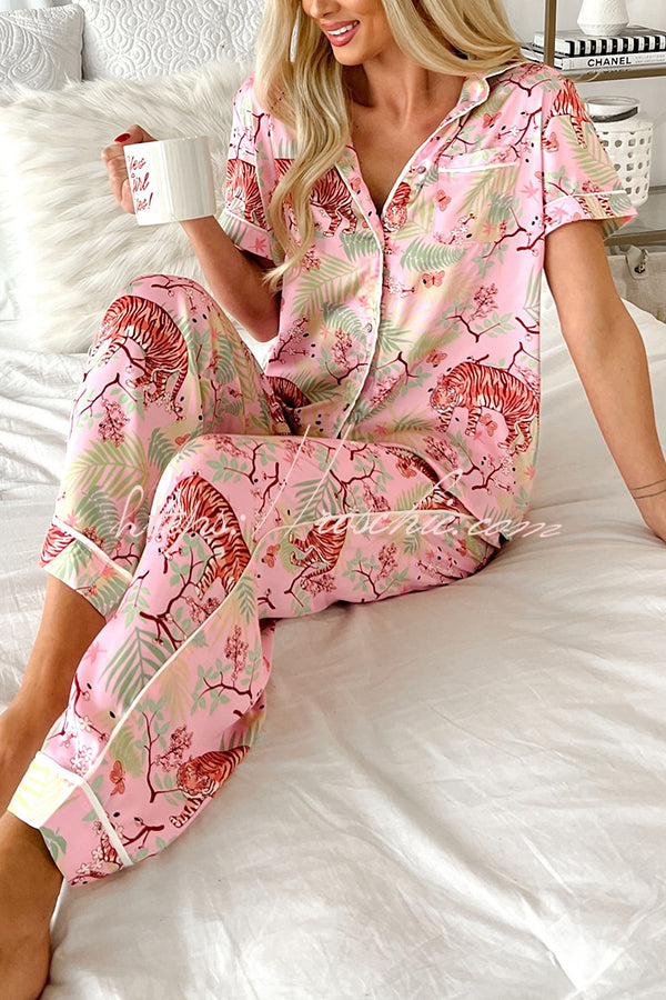 A Vintage Style Pants with Delicate Timeless Details
