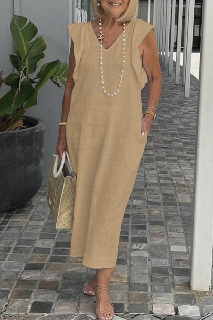 Beautifully Finished Dress in a Timeless Design
