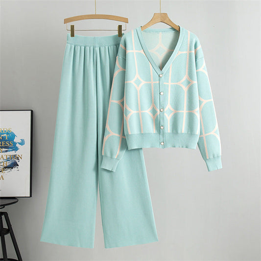 Elegantly Styled Sweater for Everyday Wear