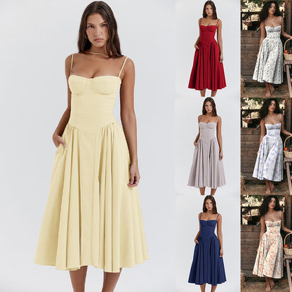 Classic Vintage Dress with a Flattering Fit