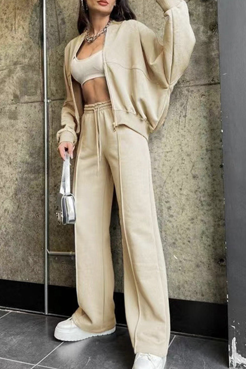 Gracefully Styled Jacket for Any Occasion