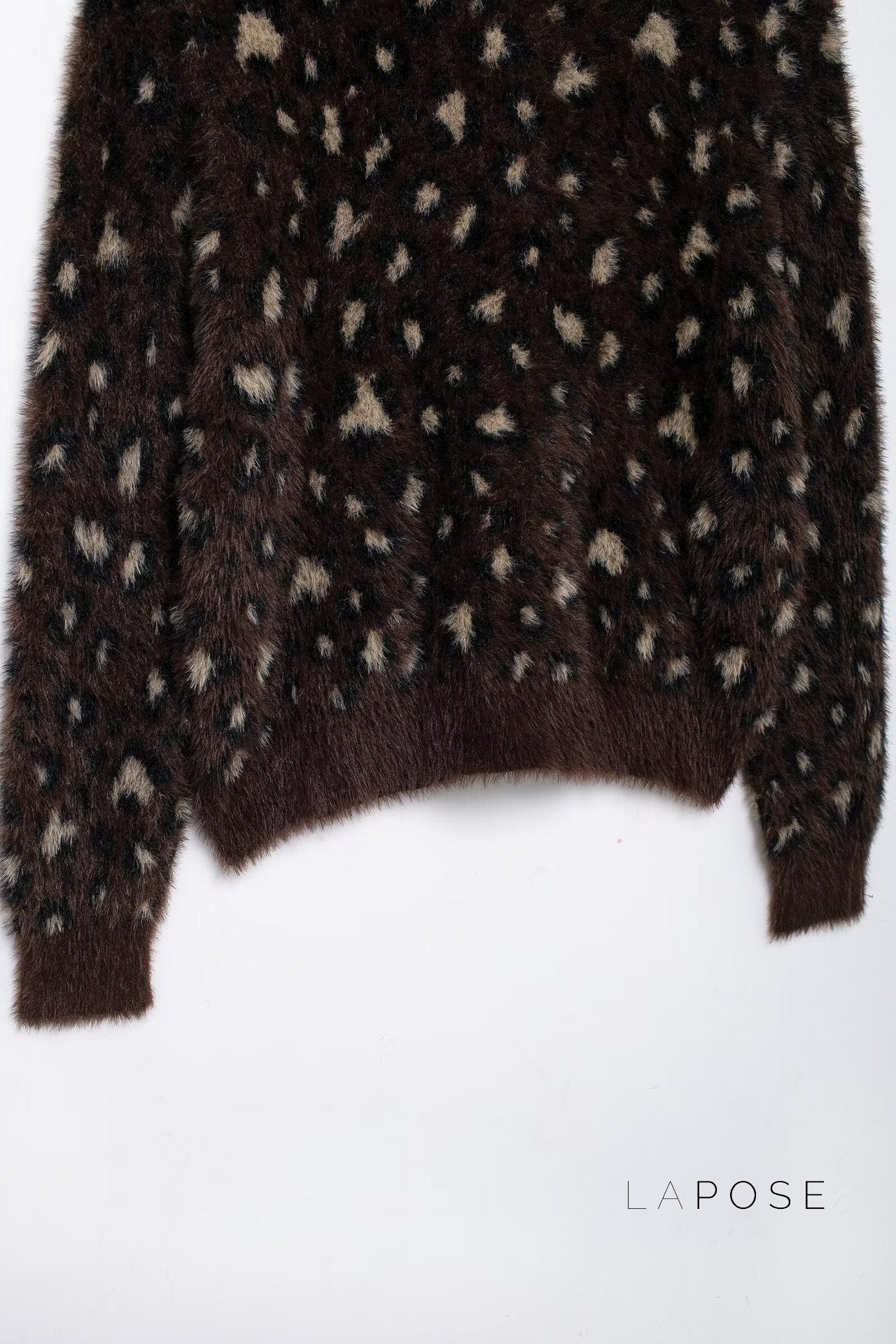 Classic Vintage Cardigan with a Flattering Fit