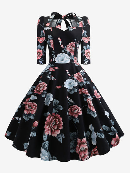 Classic Vintage & Enduringly Stylish Dress