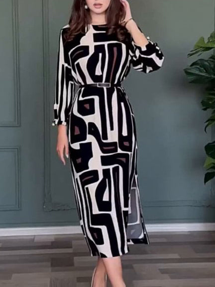 Well Tailored Dress with a Graceful Silhouette