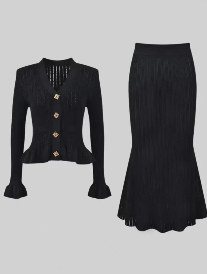 Classic Vintage Top with a Flattering Fit