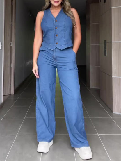 Effortlessly Elegant Pants with a Timeless Design