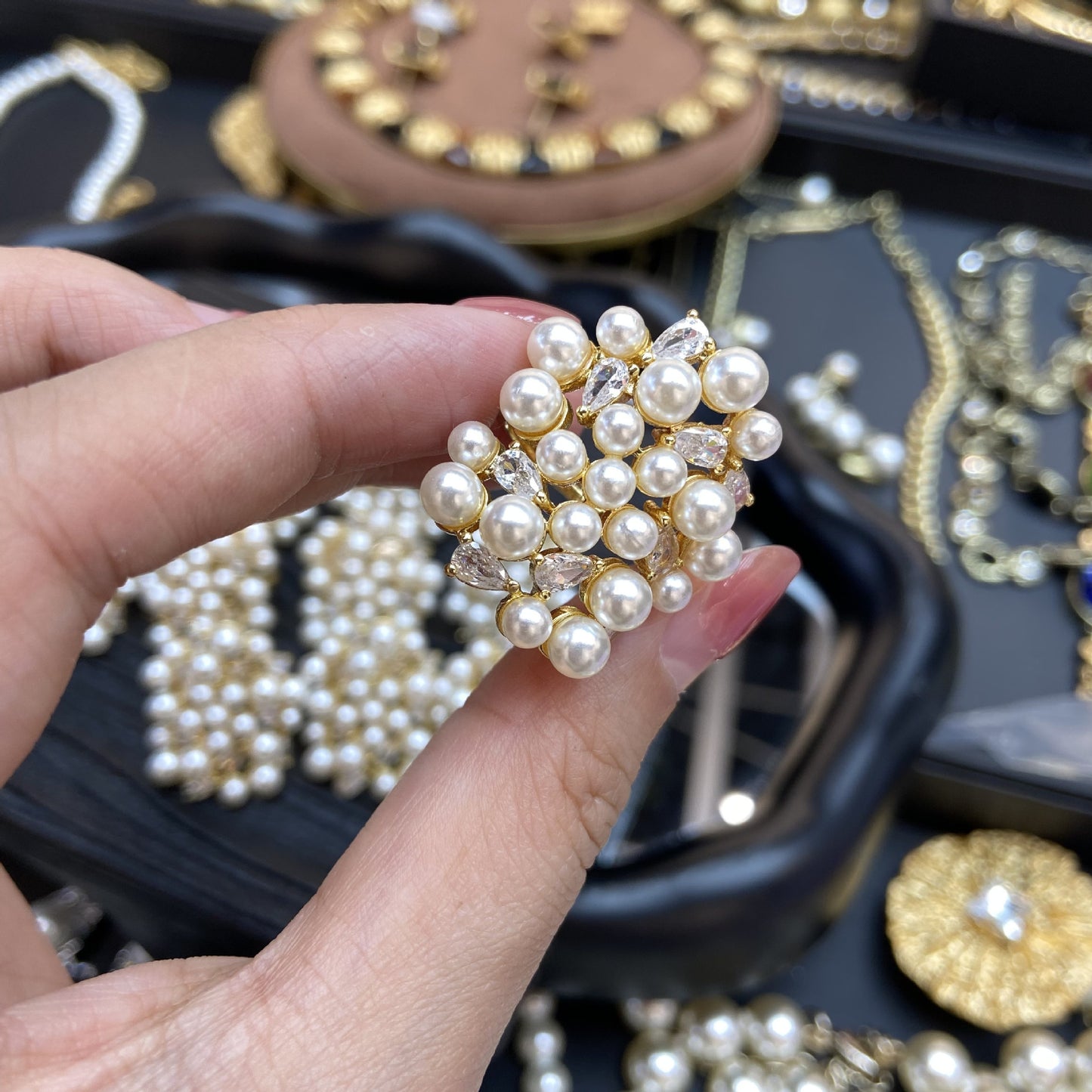 Zircon Pearl Ring