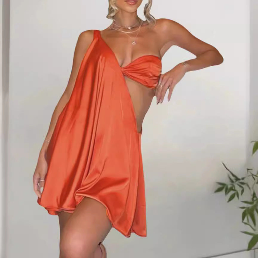 Effortlessly Elegant Dress with a Timeless Design