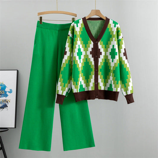 Beautifully Finished Cardigan in a Timeless Design