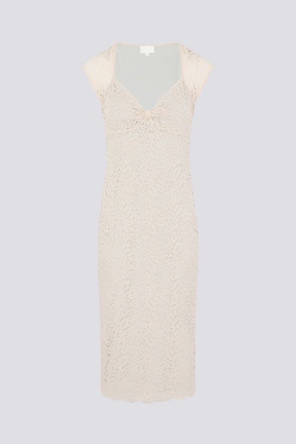 Sophisticated Dress with a Clean Classic Look