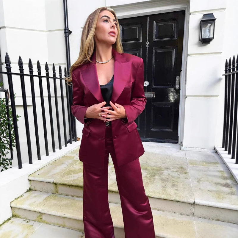 Classic Vintage Garment with a Flattering Fit