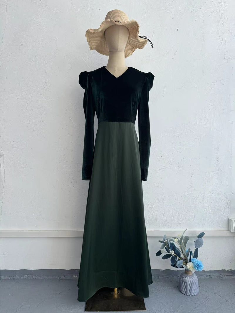 Classic Vintage & Enduringly Stylish Dress