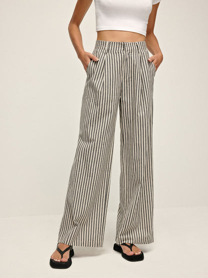 Sophisticated Pants with a Clean Classic Look