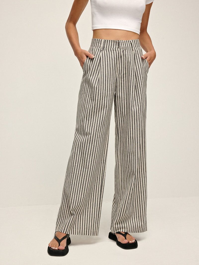 Sophisticated Pants with a Clean Classic Look