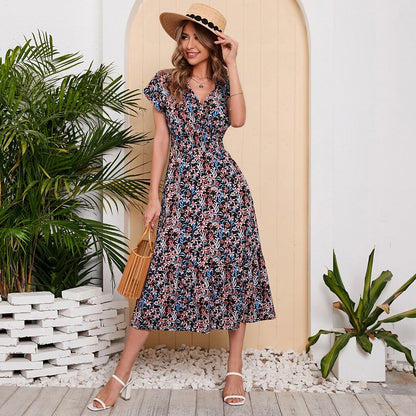 Sophisticated Dress with a Clean Classic Look