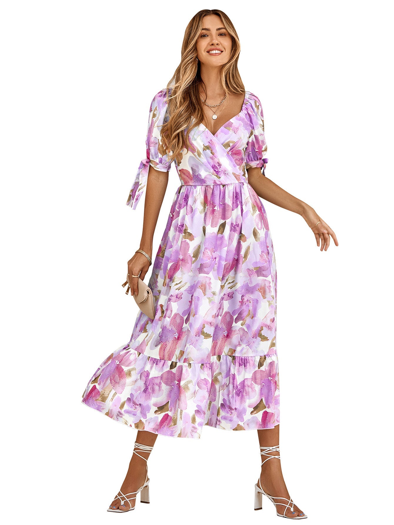 Beautifully Finished Dress in a Timeless Design