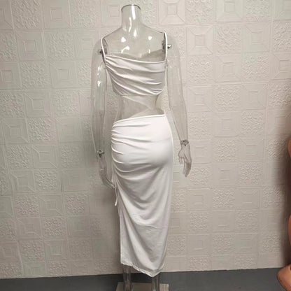Beautifully Finished Dress in a Timeless Design