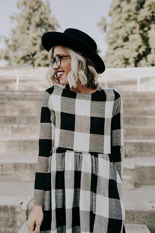 Sophisticated Dress with a Clean Classic Look