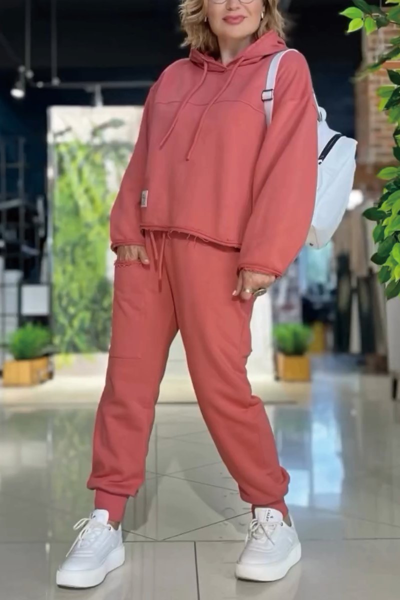 Elegantly Styled Pullover for Everyday Wear