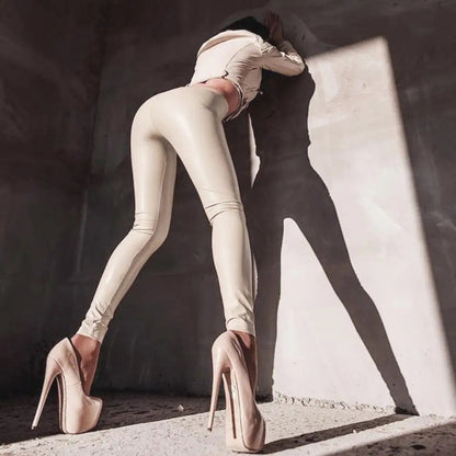 Elegantly Styled Pants for Everyday Wear