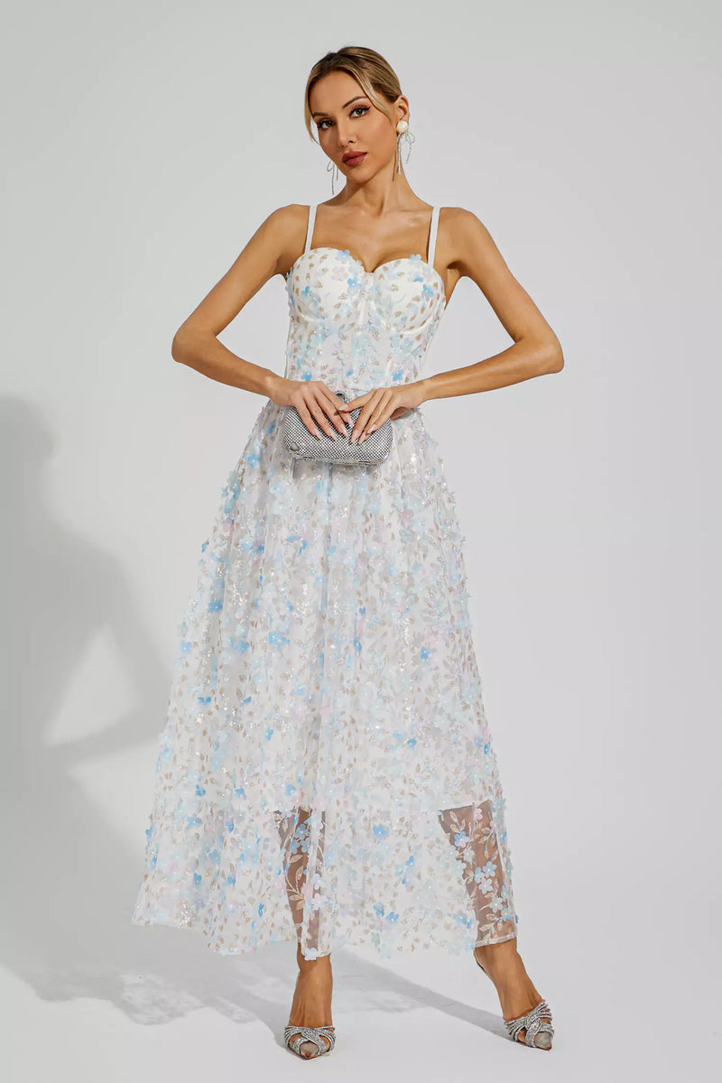 Beautifully Crafted Dress in a Classic Style
