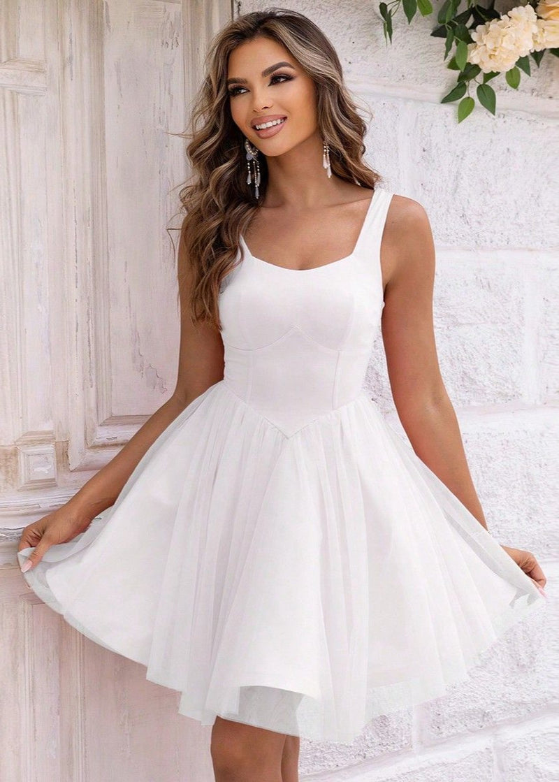 Effortlessly Elegant Dress with a Timeless Design