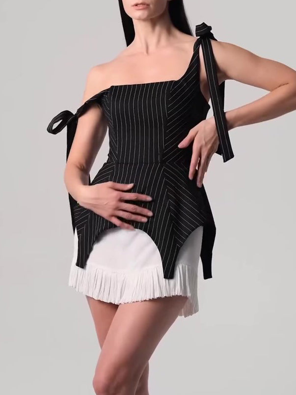 Beautifully Finished Top in a Timeless Design