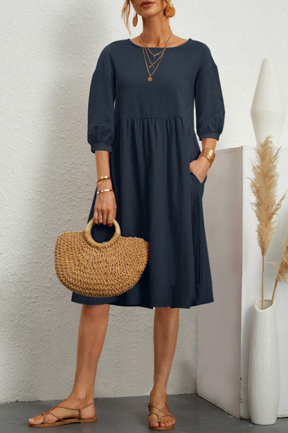Effortlessly Elegant Dress with a Timeless Design