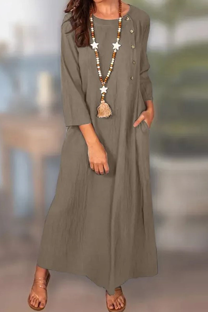 Beautifully Crafted Dress in a Classic Style