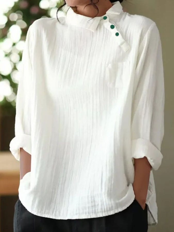 Classic Vintage Shirt with a Flattering Fit