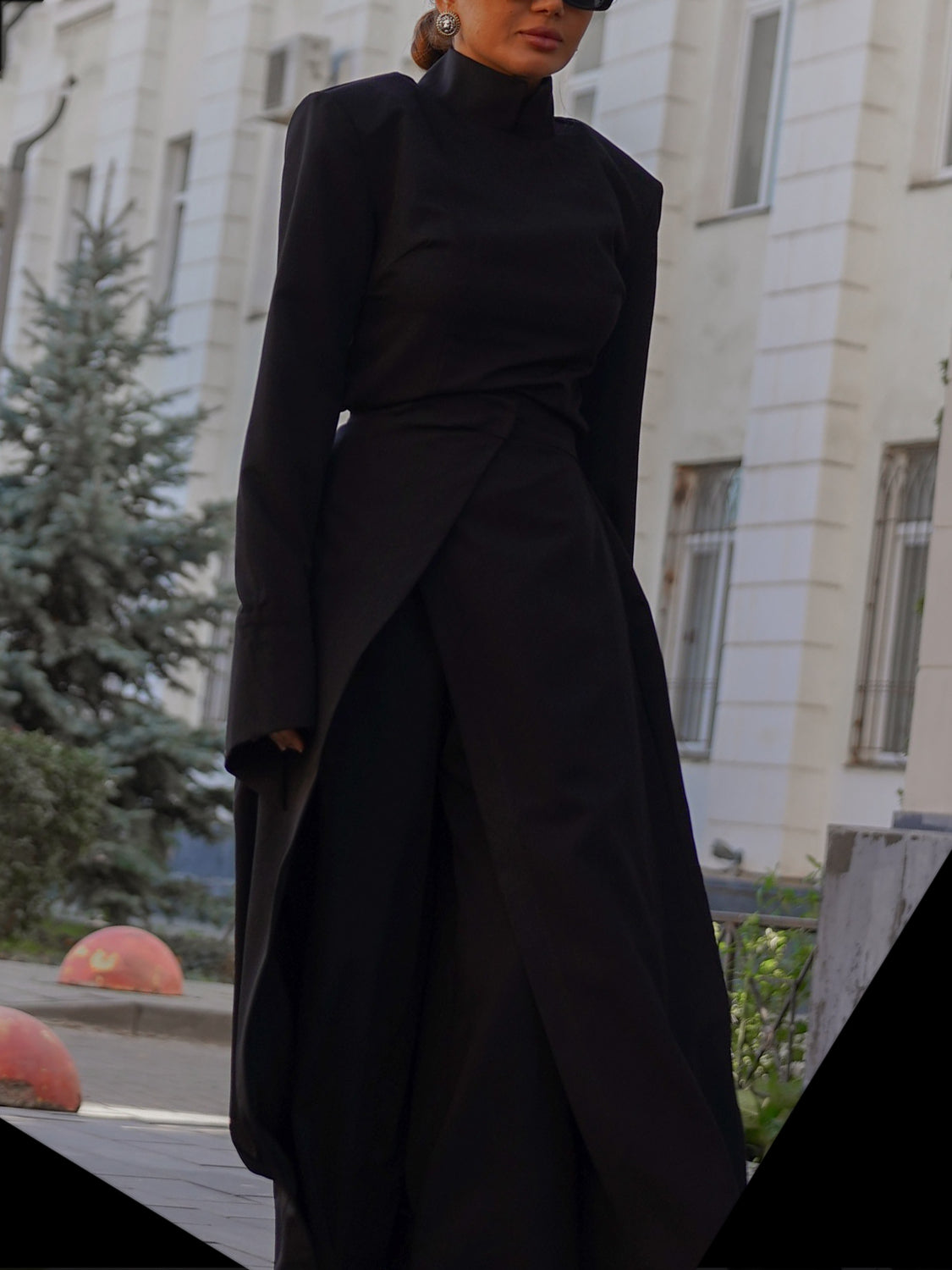 Effortlessly Elegant Blouse with a Timeless Design