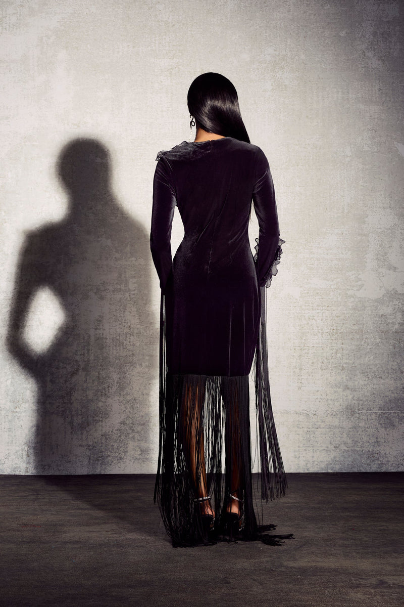 A Vintage Style Dress with Delicate Timeless Details
