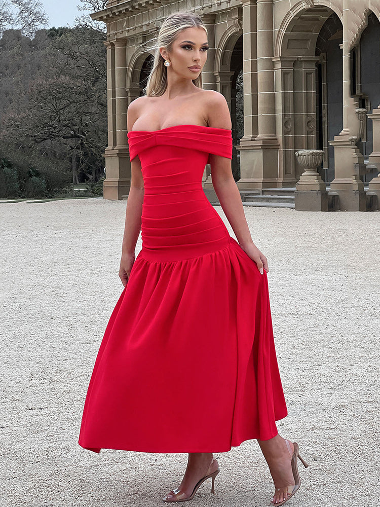 Well Tailored Dress with a Graceful Silhouette