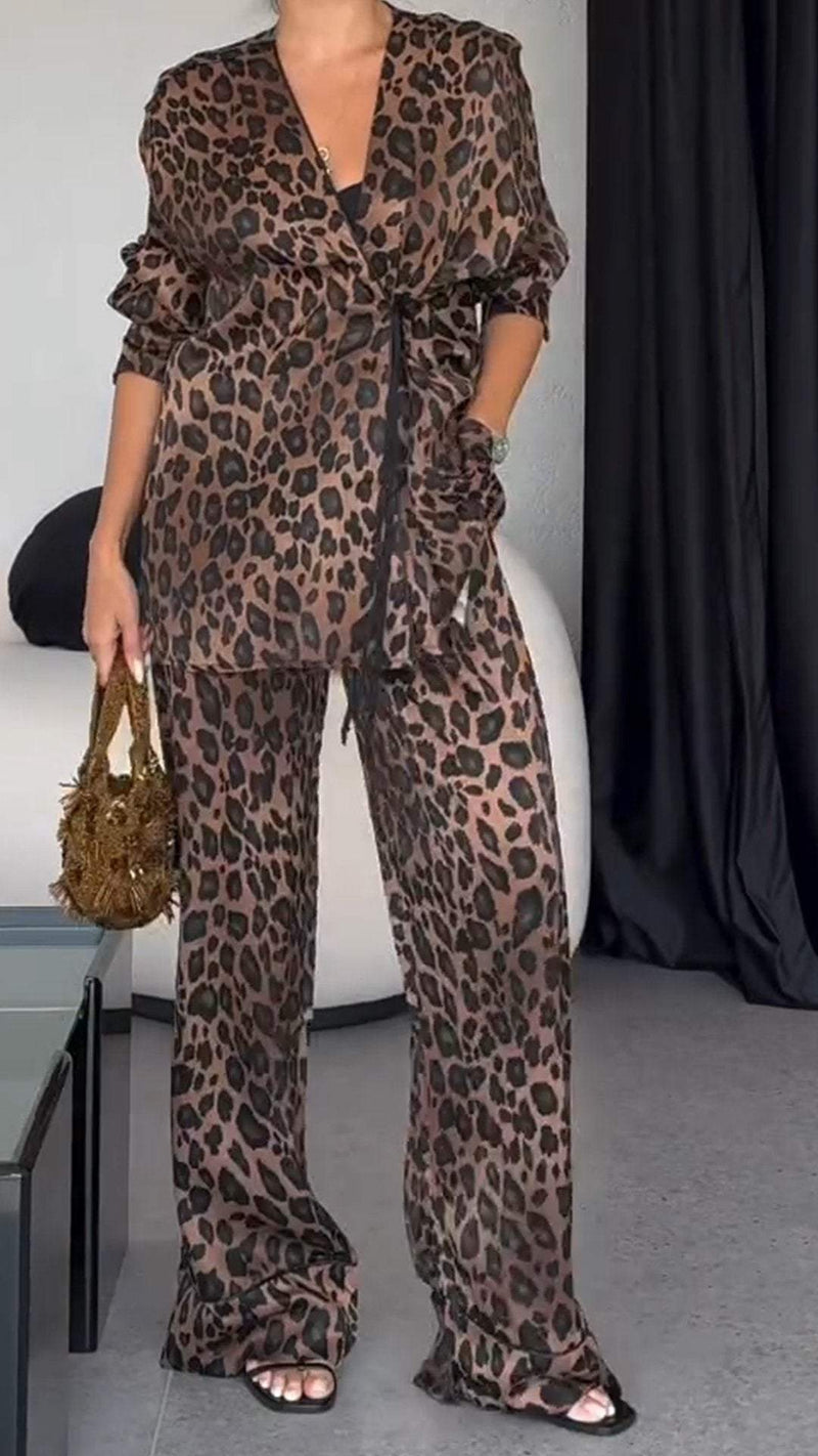 Well Tailored Garment with a Graceful Silhouette