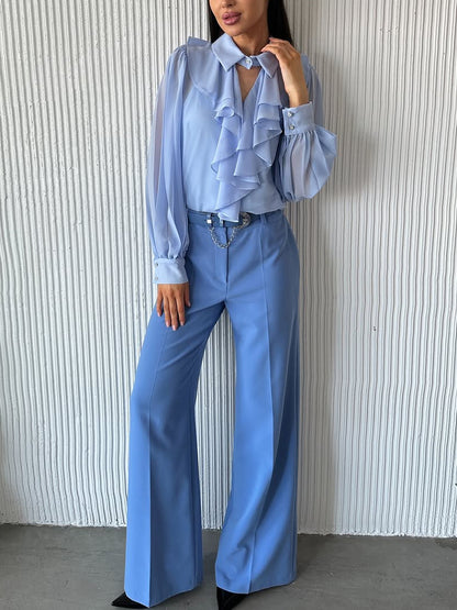 Classic Vintage & Enduringly Stylish Blouse