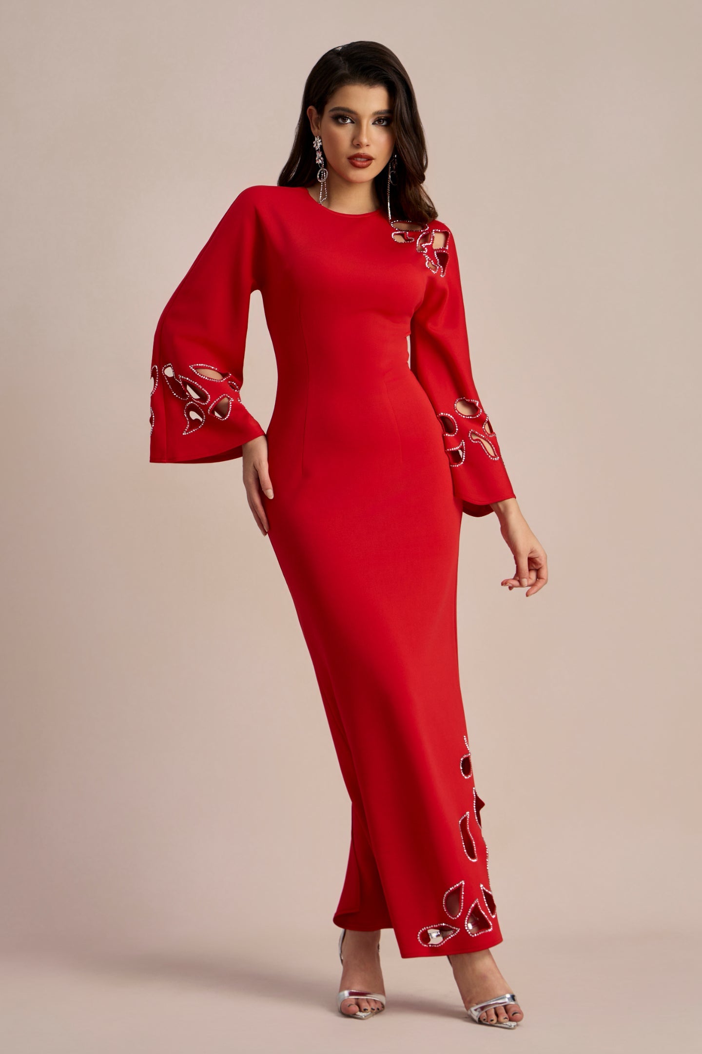 Beautifully Crafted Dress in a Classic Style