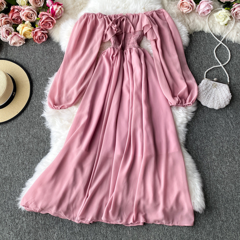 Classic Vintage Dress with a Flattering Fit