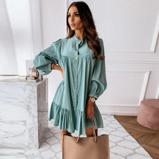 Effortlessly Elegant Dress with a Timeless Design