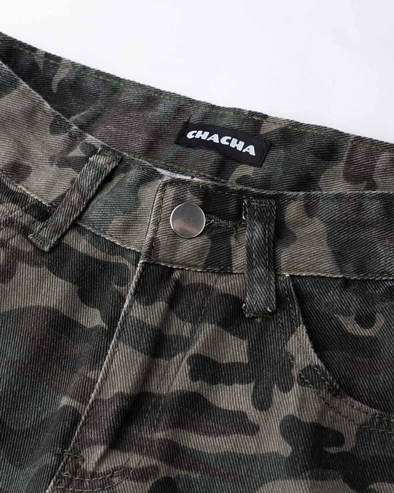 Classic Vintage Pants with a Flattering Fit